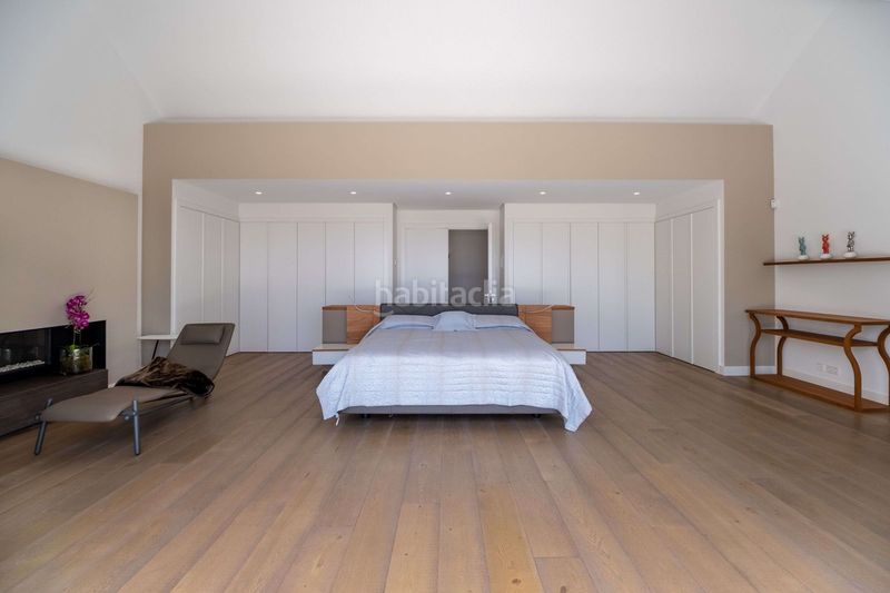 Foto 9f681ffa-2dd1-4828-a43e-732cf68af2e2. Casa adossada amb aparcament a La Zagaleta Benahavís