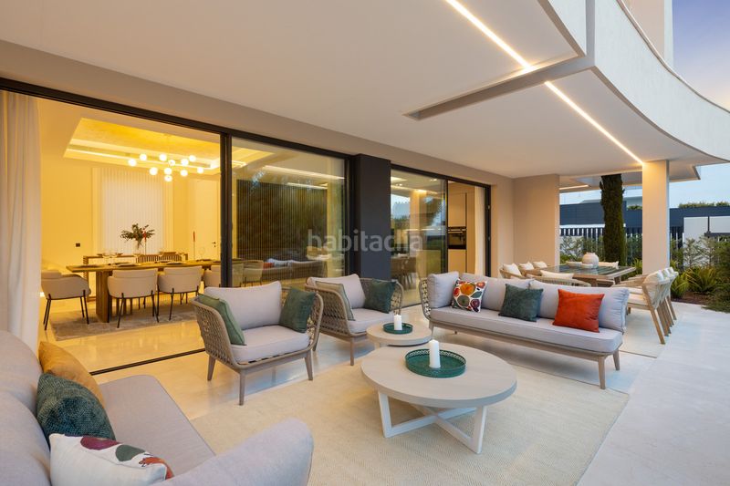 Foto f0c206e5-2b5a-446c-b3aa-d5955c098f6c. Casa adossada a Las Brisas Marbella