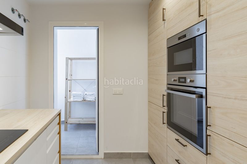 Foto 4050b5fa-3521-4309-9d0b-338e9780f42a. Àtic a Centro Estepona