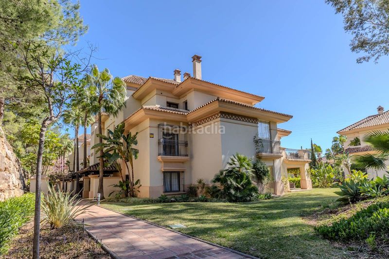 Foto e5617548-3f62-4870-9477-7eb0bf827417. Pis amb aparcament a Río Real Marbella