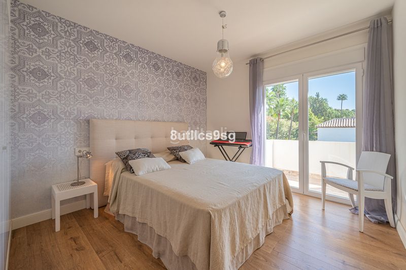 Foto 53e46062-780e-48c4-a76b-048ab9be66bd. Casa adossada a Las Brisas Marbella