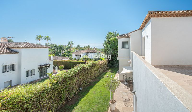 Foto 9a4a848c-58e8-49a6-9370-5787f3cf222d. Casa adossada a Las Brisas Marbella