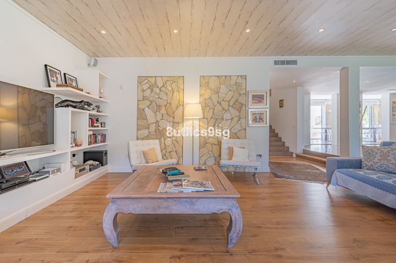 Foto c7f50ff3-b90c-4a76-a6bc-fb2ca58e2336. Casa adossada a Las Brisas Marbella