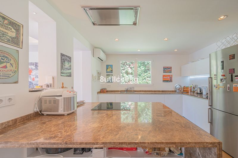Foto f8a3dc5d-ef04-4ea5-9e81-dc3f68110a6a. Casa adossada a Las Brisas Marbella