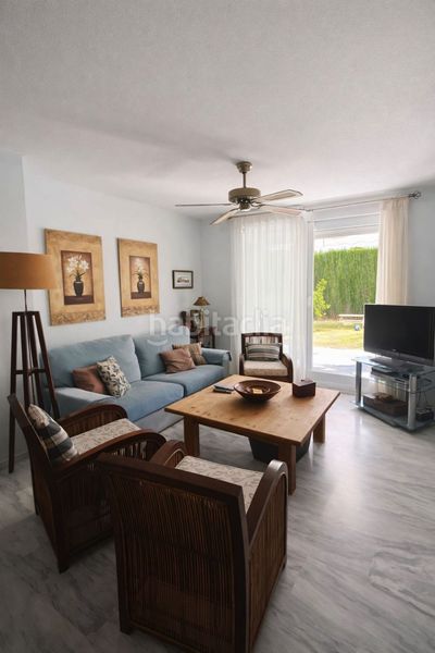Foto 2bd5abe8-2e31-4e59-9bd3-b6ee97d23763. Pis amb aparcament a Las Brisas Marbella