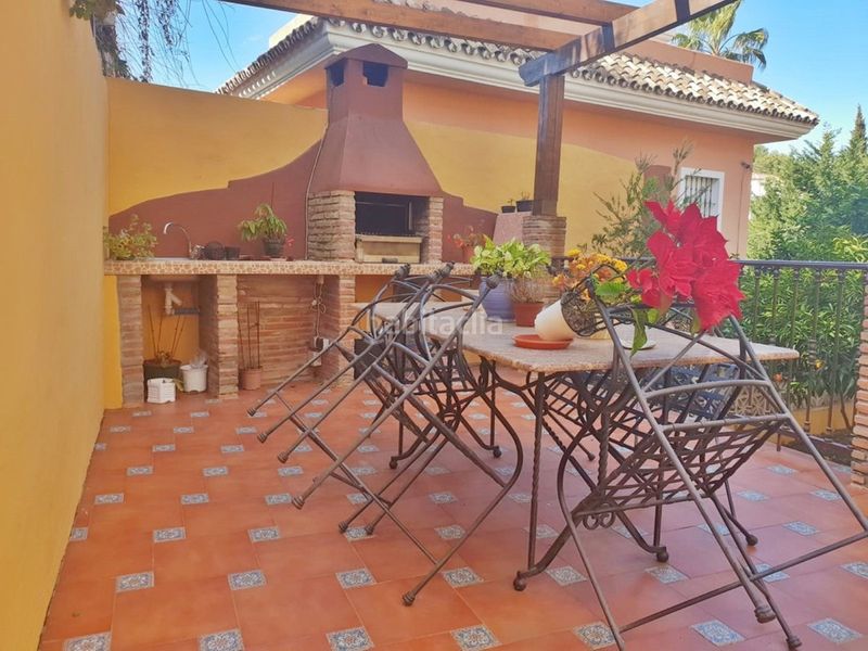 Foto 5d88455d-83b6-4a30-b537-d22bf457c823. Casa adossada amb aparcament a Las Brisas Marbella