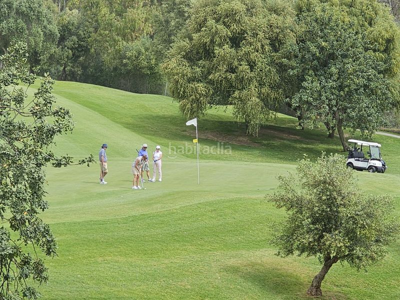 Foto bc8c7091-7433-4c62-9e58-28bdb6ad38d8. Pis a Guadalmina Alta Marbella