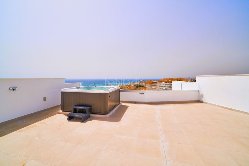 Foto a883aa9c-bb87-409b-9417-d02696853609. Pis amb aparcament a Las Gaviotas - Carvajal Fuengirola