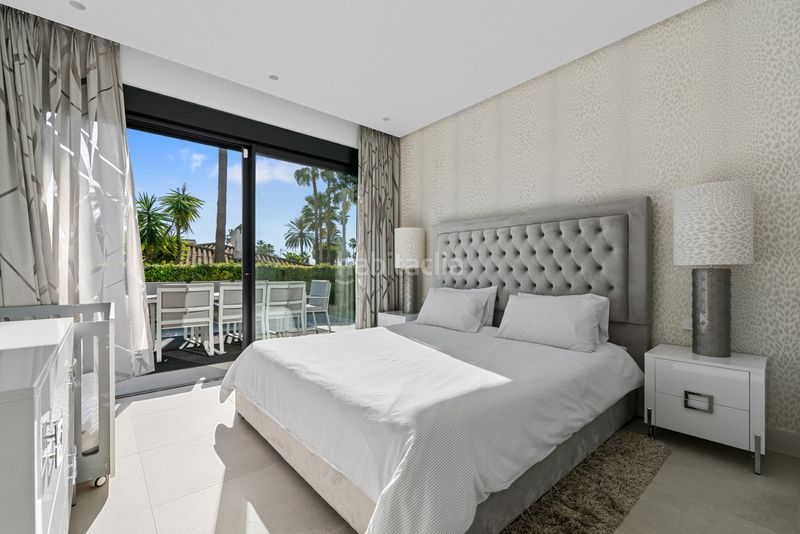 Foto 2c466045-d601-4062-a058-ac2bd1789f36. Casa adossada a Los Monteros Marbella