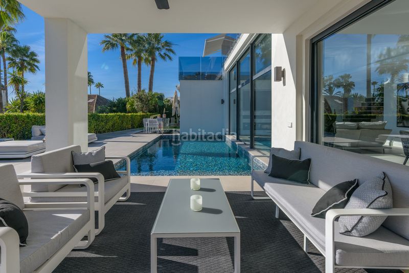 Foto 4f118248-fa1d-45c6-a24b-b611661b3257. Casa adossada a Los Monteros Marbella