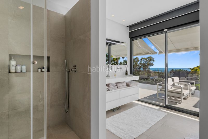 Foto c918f17a-362e-4f69-afd8-a307078938b0. Casa adossada a Los Monteros Marbella