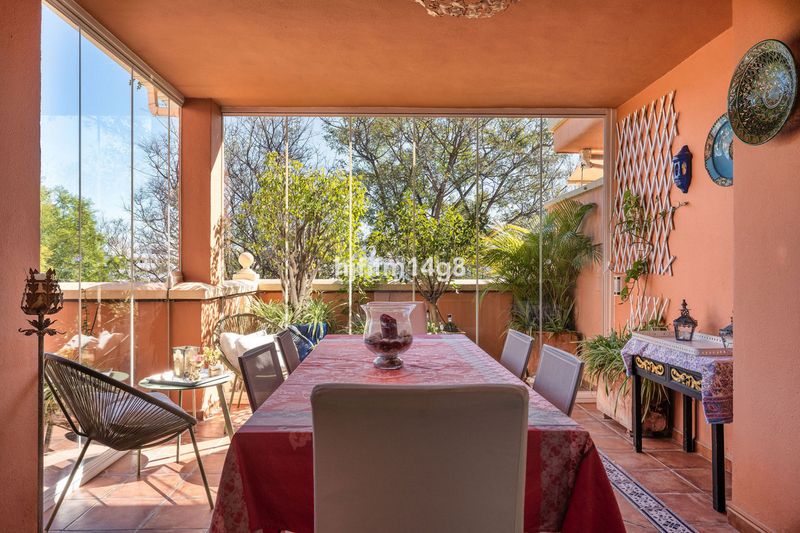 Foto 1ba09dea-4c2c-49b8-a803-55397f26571b. Ático en Las Brisas Marbella