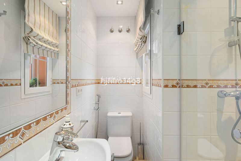 Foto c5ce6802-50b6-4526-b964-7db06f2cb140. Ático en Las Brisas Marbella