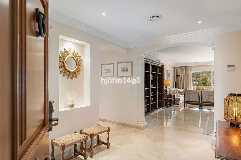 Foto 3adc9edd-8410-4559-bc31-48fa4a2d66f8. Pis a Las Brisas Marbella