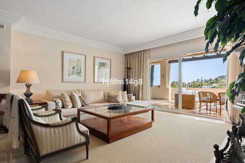 Foto c7435e6a-88a1-41ff-b3bf-b29c3063d5c0. Pis a Las Brisas Marbella