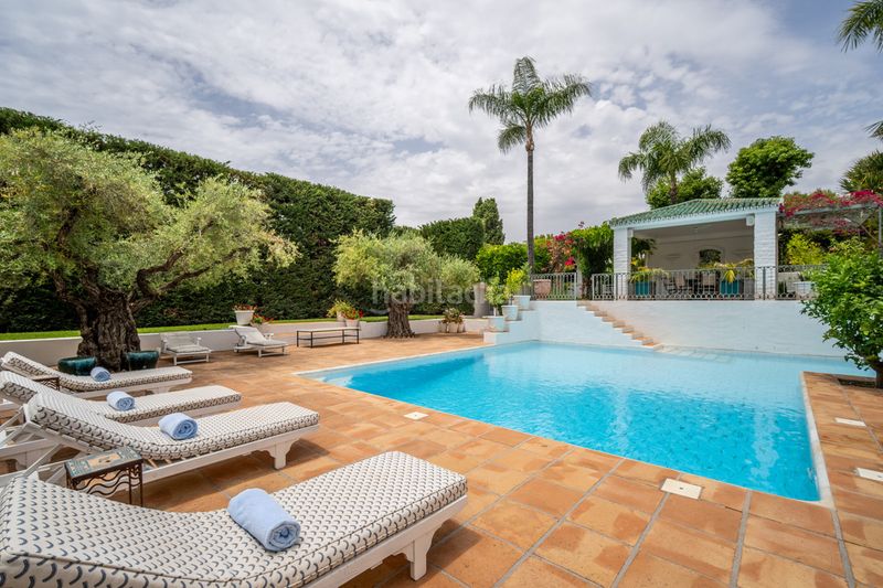 Foto 3c7a87bb-e25f-4785-9bb0-3a32b709f858. Casa adossada a Sierra Blanca Marbella