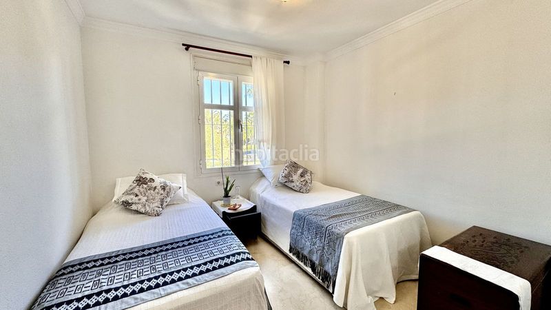 Foto 5c2c4176-36c5-4699-b6c6-186e9ee7086f. Casa adossada a Puerto Banús Marbella