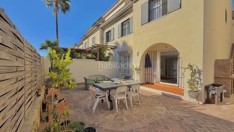 Foto 0da94ed0-2d2b-4e2e-98c6-28d08733907b. Reihenhaus in Puerto Banús Marbella