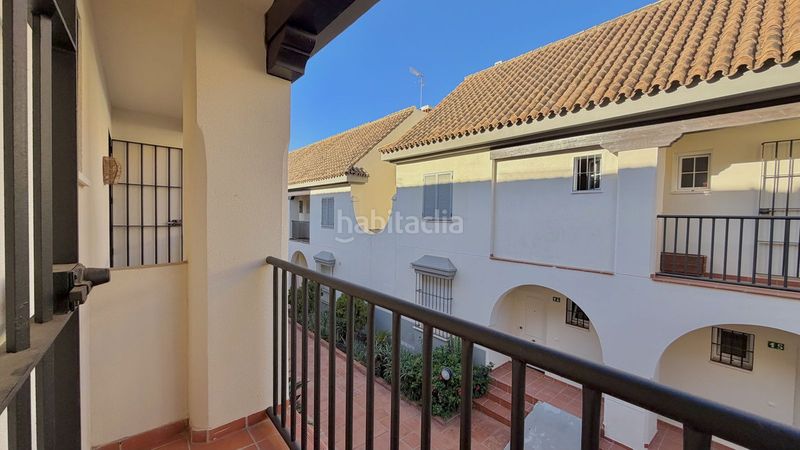 Foto 47ca5764-6d13-467f-8c36-0a33525dc819. Reihenhaus in Puerto Banús Marbella