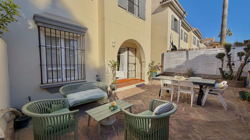 Foto b7393cd4-d81c-40dc-a70c-fad52ce8d5c1. Reihenhaus in Puerto Banús Marbella