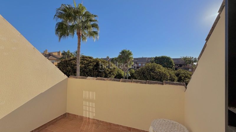 Foto bd442feb-9ad1-49b6-a263-4994c5ab12ed. Reihenhaus in Puerto Banús Marbella
