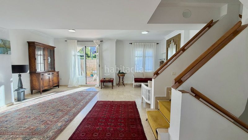 Foto d3d36941-284d-48c7-b842-be70bb7fcf40. Reihenhaus in Puerto Banús Marbella