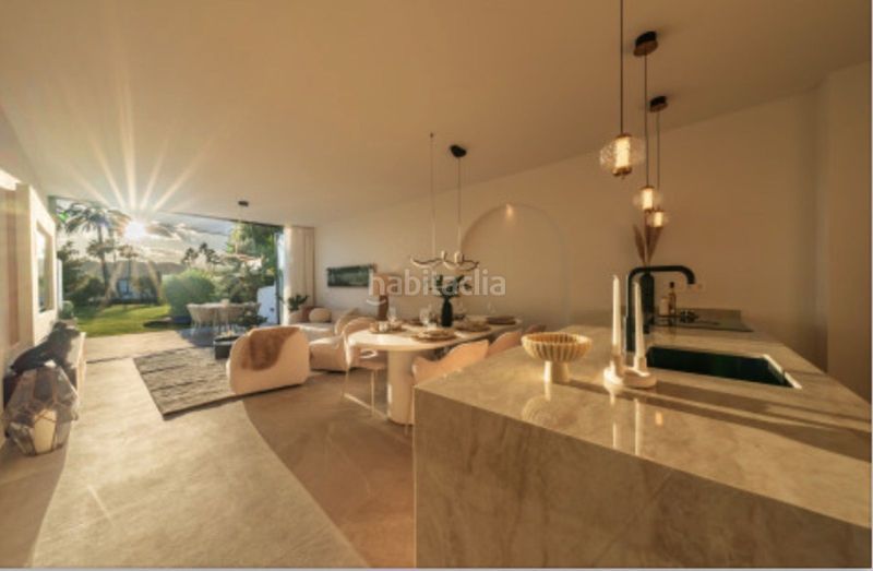 Foto d5ac3b0b-a978-4609-8798-b61f1fda100c. Casa adossada a Las Brisas Marbella