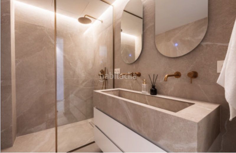 Foto f719be9d-336f-43de-9730-87e59d9e8b1b. Casa adossada a Las Brisas Marbella