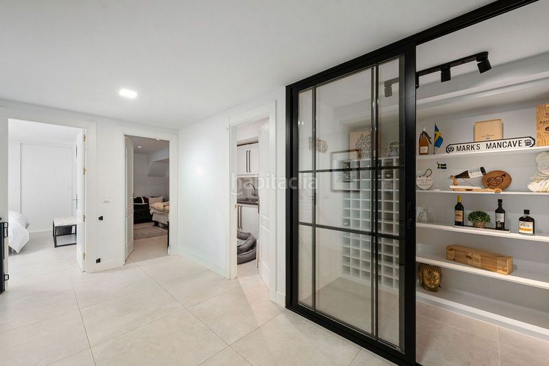 Foto 0addd4ed-b174-4a69-b3fe-60190836c115. Casa adossada amb aparcament a Las Brisas Marbella