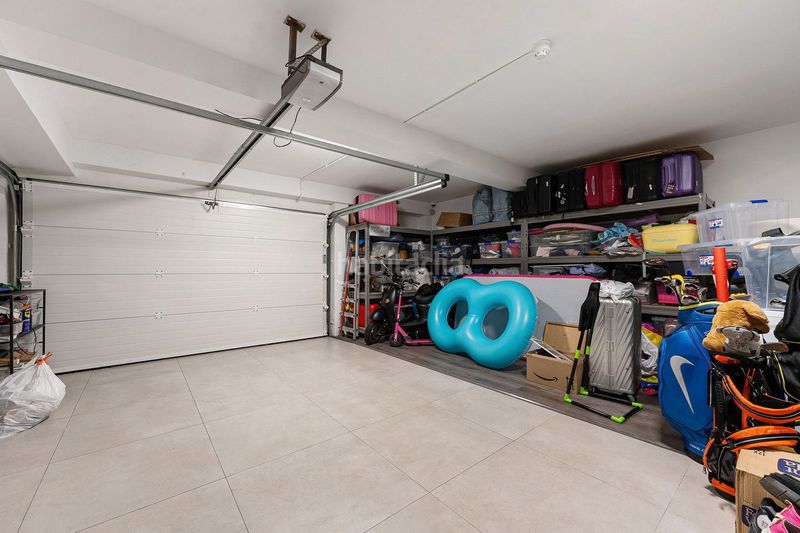Foto 4f745d6b-92e5-438d-91ca-2f25175884cd. Casa adossada amb aparcament a Las Brisas Marbella