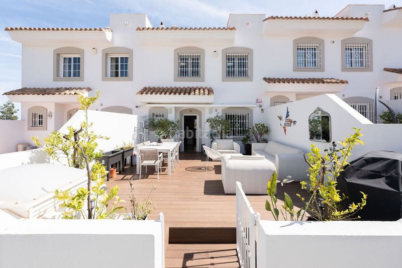 Foto 8528e034-4a7b-4c39-9c81-51d78dcd3c18. Casa adossada amb aparcament a Las Brisas Marbella