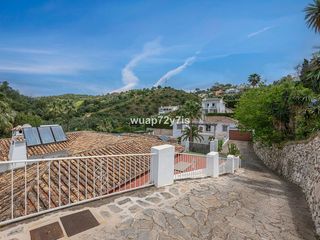 Semi detached house in El Rosario - Ricmar