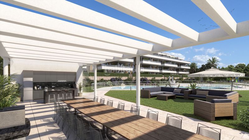 Foto 0e128ba6-5be9-4cce-9445-08f62377f391. Piso en Montemar Torremolinos