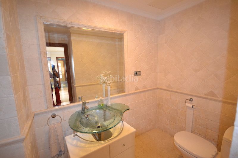 Foto c2190b9e-edf1-4159-ad32-8f2e32dec43d. Àtic a Puerto Banús Marbella