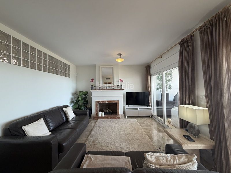 Foto 012e496a-0c79-4664-81b3-fc5f8b10e4a9. Casa adossada a Los Monteros Marbella