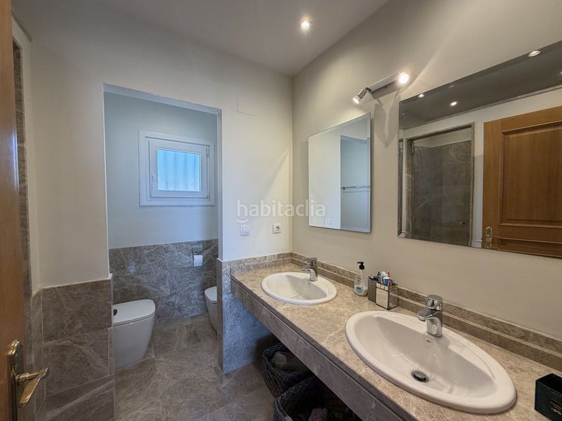 Foto d6d47d6b-7ac5-4078-b62a-f524344f0592. Casa adossada a Los Monteros Marbella