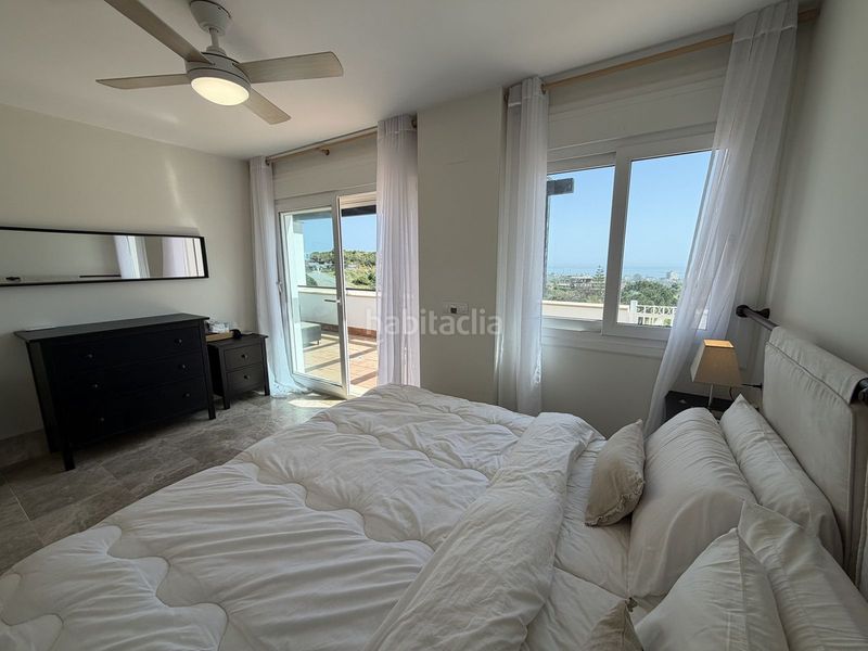 Foto f836f570-9d10-49a0-9d42-1edde086d95f. Casa adossada a Los Monteros Marbella