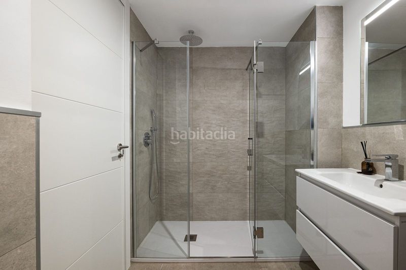 Foto c137bf95-b7d3-4723-9011-0899d6b161bf. Pis a Centro Estepona