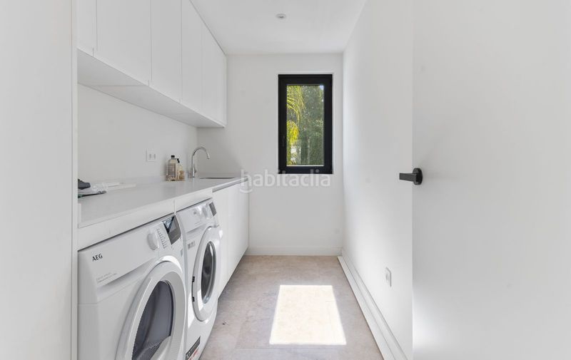 Foto c2e3a3f6-7932-40bc-8b32-28c53304bac7. Casa adossada a Guadalmina Baja Marbella
