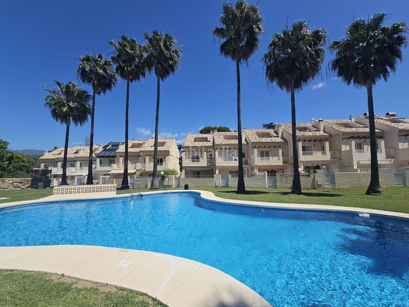 Foto 4fb6966a-a044-4879-a88a-eb39f19ea4e3. Casa adossada amb aparcament a El Rosario - Ricmar Marbella