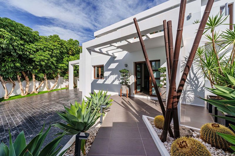 Foto 5b4119e8-b5eb-4844-b107-6688060b7178. Casa adossada a El Rosario - Ricmar Marbella