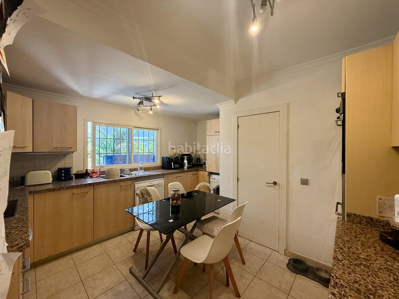 Foto 444172b4-376a-4be7-8cc1-620a0d70125f. Casa adossada a Las Brisas Marbella