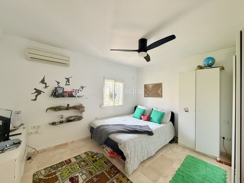 Foto 5cd4e0ba-2e65-4b6c-86e3-b48a57ea64f1. Casa adossada a Las Brisas Marbella