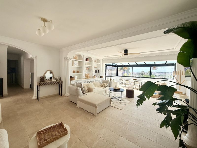 Foto 75bdf805-c49b-40cc-92df-2d20dfce3cd4. Casa adossada a Las Brisas Marbella