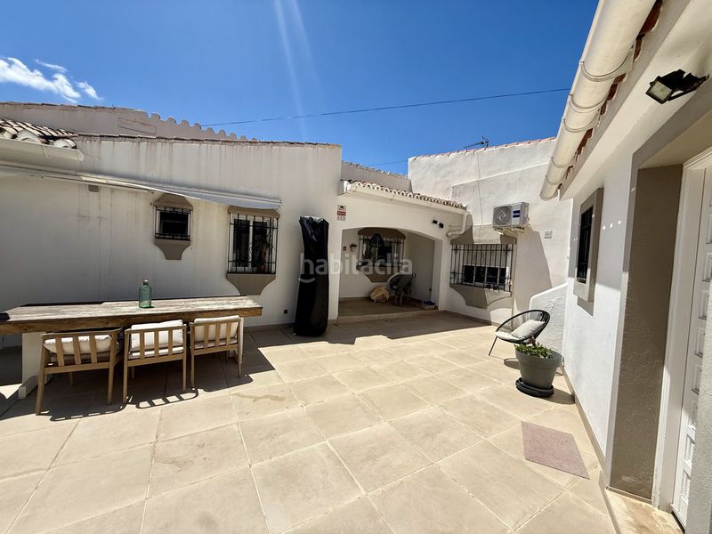 Foto c88d0169-a5c8-410a-acc1-3e028821fe8b. Casa adossada a Las Brisas Marbella