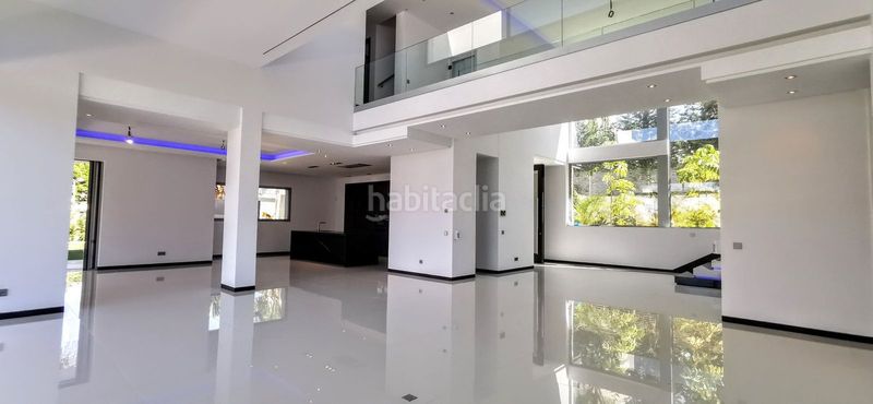 Foto 7ba10cce-1170-41b4-9037-5215e1041627. Casa adossada a Guadalmina Baja Marbella