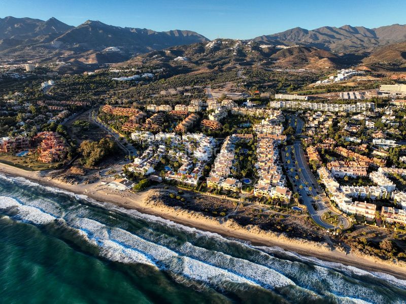 Foto 8f581446-6874-4412-8760-01823088caf8. Casa adossada amb aparcament a bahía de Marbella Marbella