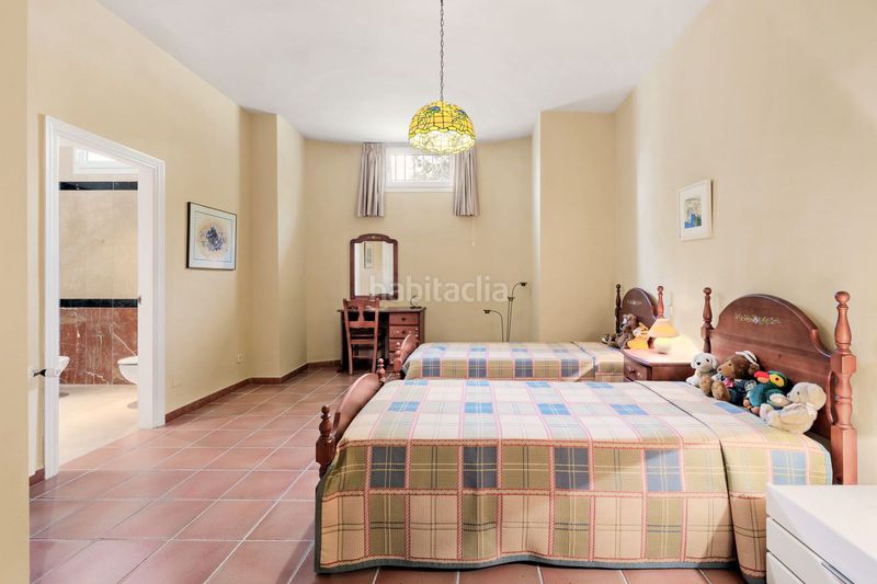 Foto 94f25ddf-1403-4dd5-acbf-007996238e05. Casa adossada amb aparcament a Sierra Blanca Marbella