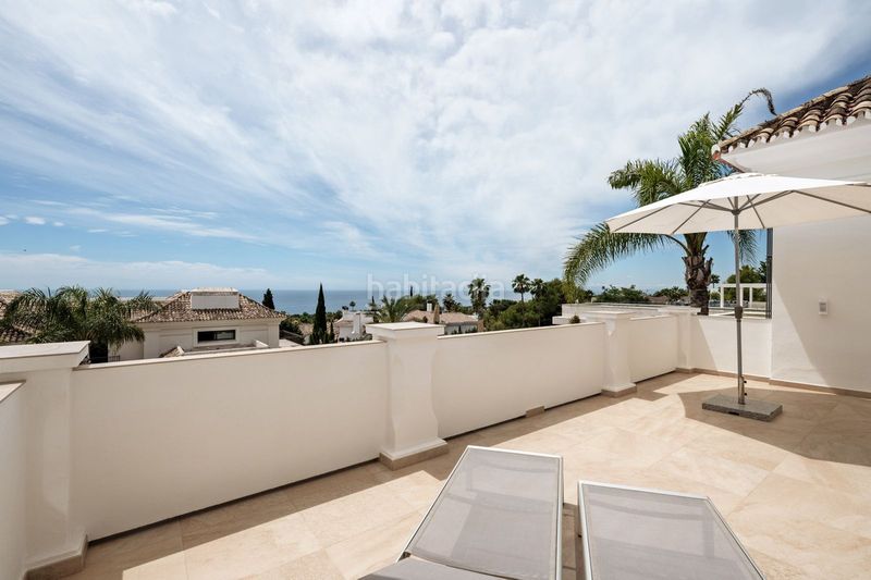Foto 98413b24-c59c-4da7-8075-22296e99df00. Casa adossada amb aparcament a Sierra Blanca Marbella