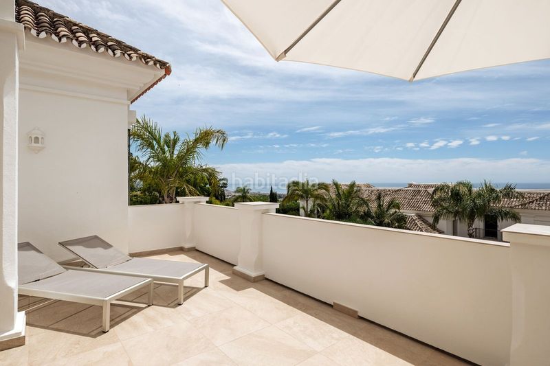 Foto a57fa434-c78a-435c-98c3-c84bad9c3d79. Casa adossada amb aparcament a Sierra Blanca Marbella